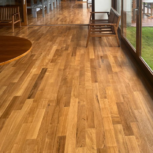 solid-wood-flooring